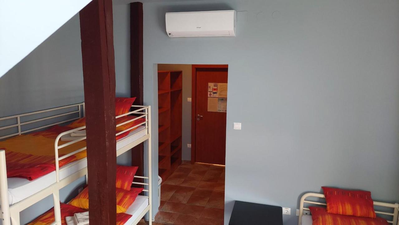 Bordany Hostel Kültér fotó