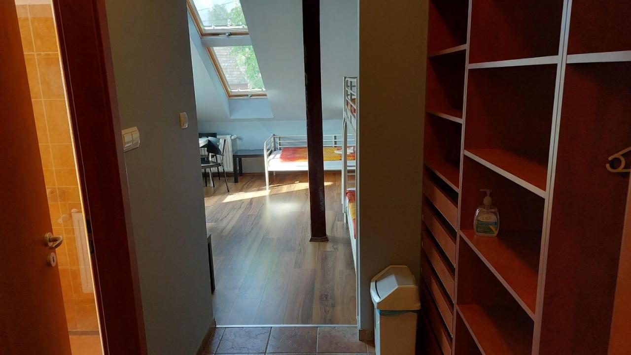 Bordany Hostel Kültér fotó