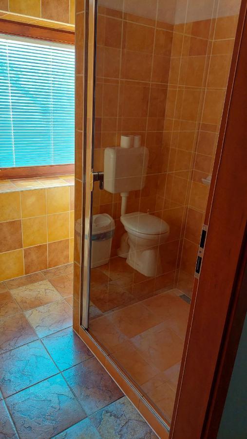 Bordany Hostel Kültér fotó
