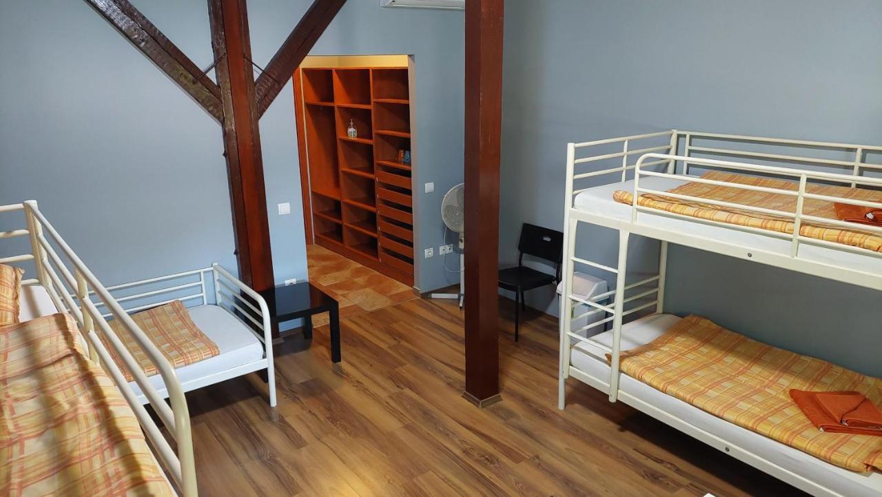Bordany Hostel Kültér fotó
